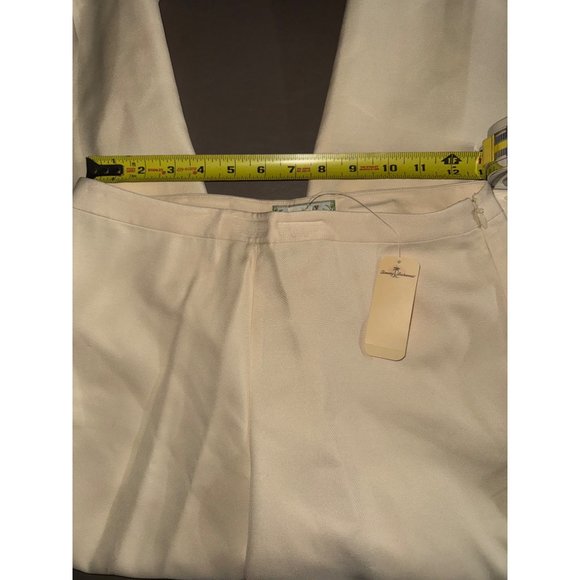 Tommy Bahama new yellow, pleated women’s size 2 100% silk - Picture 2 of 9